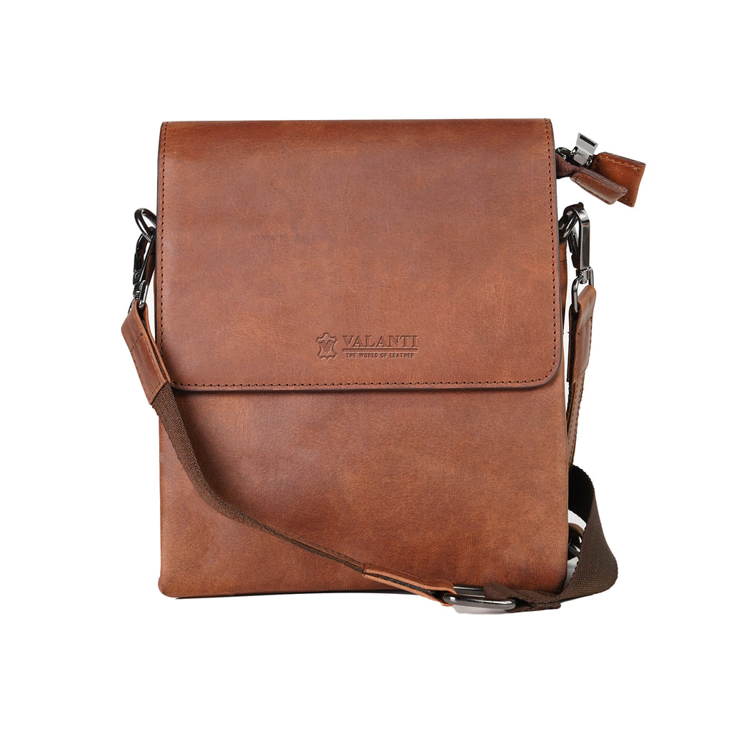 VALANTI Women’s Crossbody Bag, front view