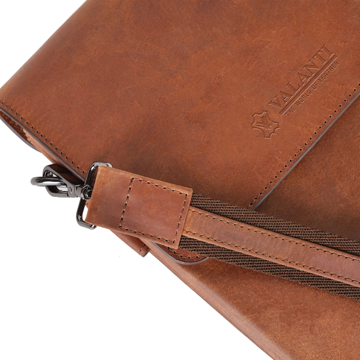 VALANTI Women’s Crossbody Bag, top view